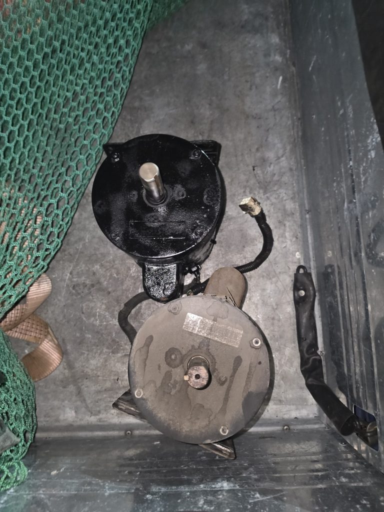 Carrier AL25 Motor 교체