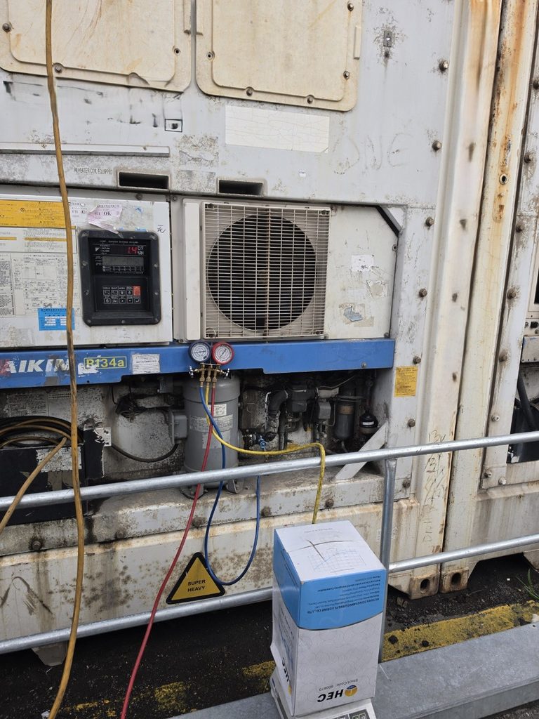 Daikin E107 냉매충전
